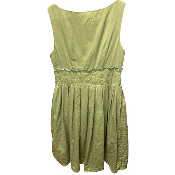 VEUC Liz Claiborne Green Summer Dress - Picture 2 of 6